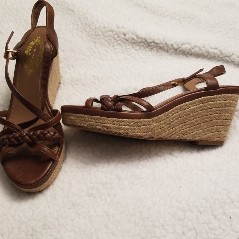 Elie Tahari Wedge- 41
